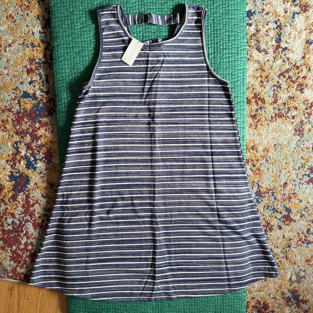 New Mia & Tess Dress Size M Blue White Striped Pull Over Round Neck Sleeveless